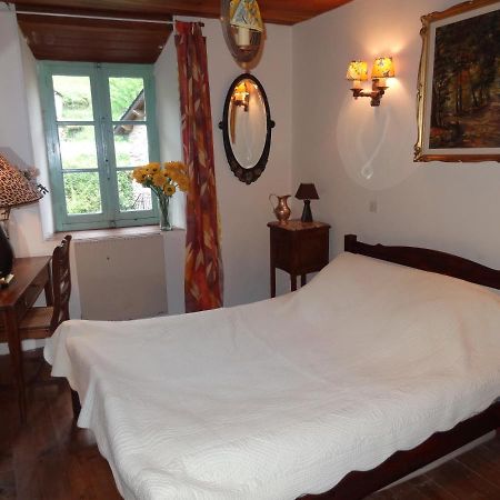Bed and Breakfast Le Ginestous Le Soulié Exterior foto